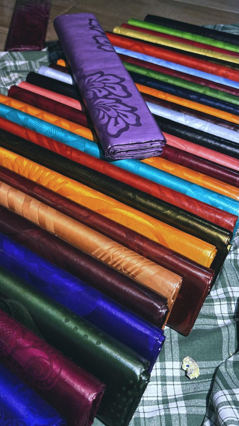 Collection de Bazins aux couleurs variées